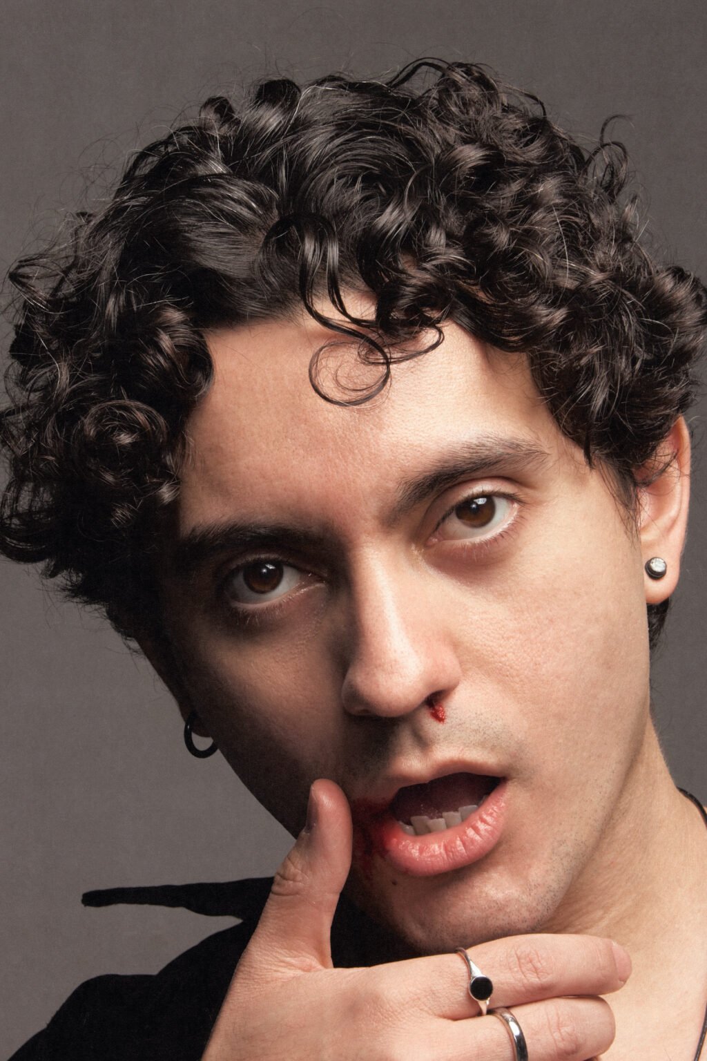 Album – Anthony Official